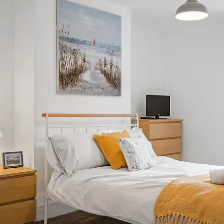 30 Percent Off! The Central Whitby Gem - 4 Bedrooms Exterior foto