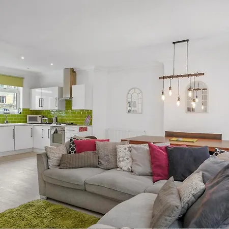 30 Percent Off! The Central Whitby Gem - 4 Bedrooms Exterior foto